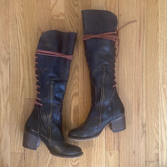 FreeBird sz 6 Cosmo tall boots dark brown cognac leather wrap laces great cond - Picture 3 of 10